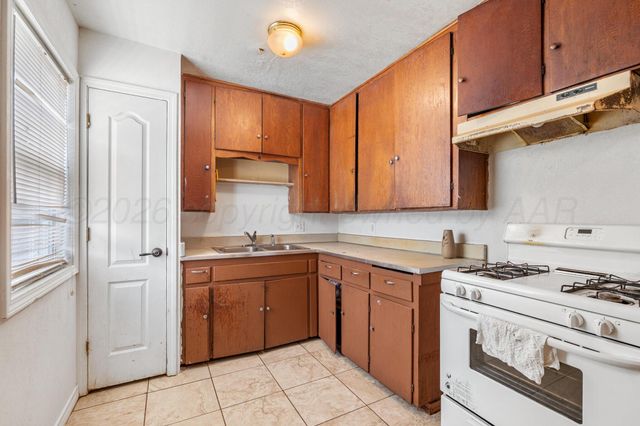 1338 COLUMBINE Street, Amarillo, TX 79107