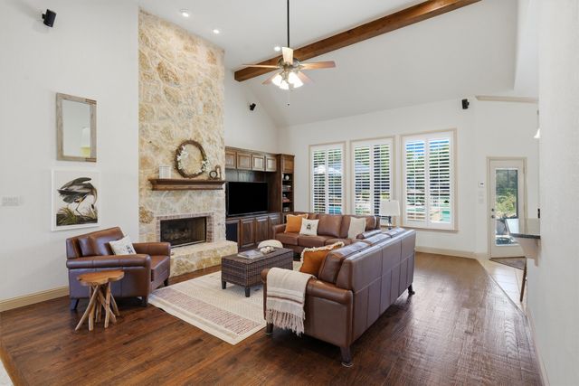 3832 Eagles Nest Trail, Burleson, TX 76028