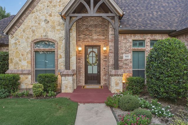 3832 Eagles Nest Trail, Burleson, TX 76028