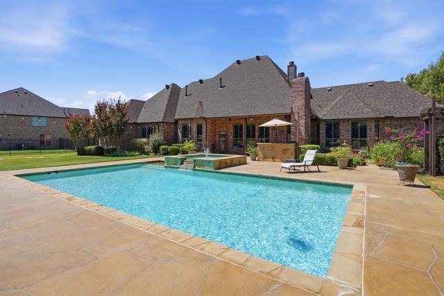 3832 Eagles Nest Trail, Burleson, TX 76028