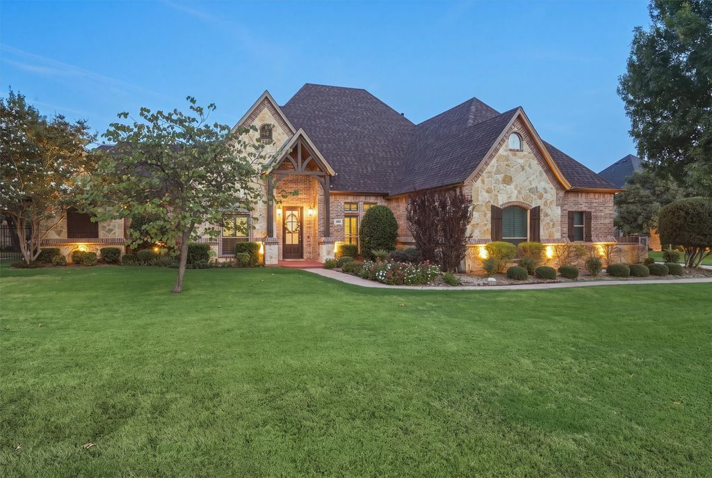 3832 Eagles Nest Trail, Burleson, TX 76028