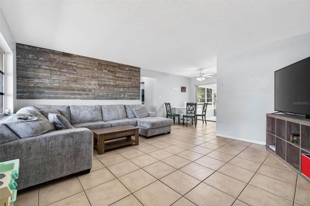 11360 87TH AVENUE, Seminole, FL 33772