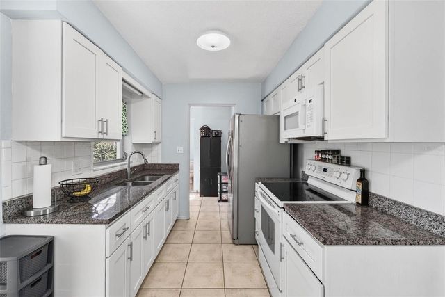 11360 87TH AVENUE, Seminole, FL 33772