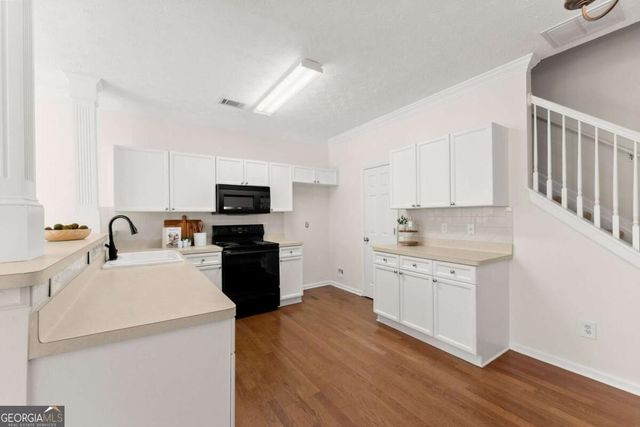 4817 Zephyr Cove Place, Flowery Branch, GA 30542