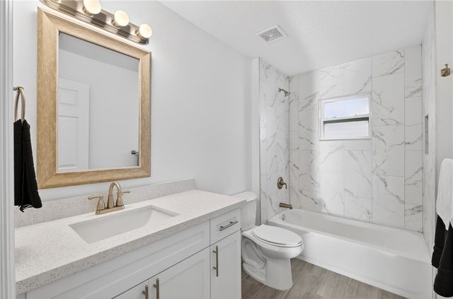 8613 103 Avenue, Vero Beach, FL 32967