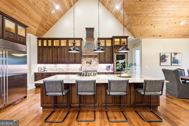 112 Serenity Lake Drive, Alpharetta, GA 30004