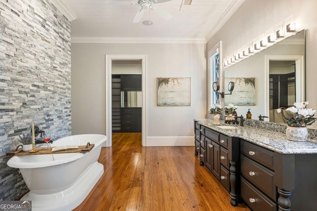 112 Serenity Lake Drive, Alpharetta, GA 30004