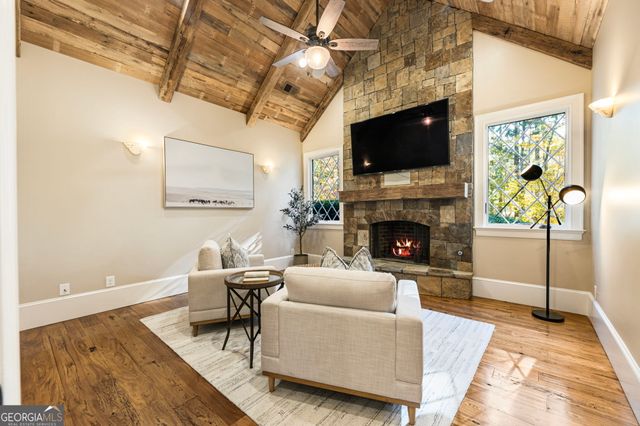 112 Serenity Lake Drive, Alpharetta, GA 30004