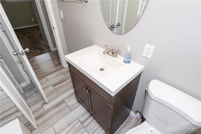 3801 Valleywood Drive, Kettering, OH 45429