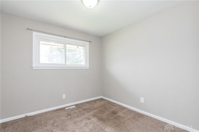 3801 Valleywood Drive, Kettering, OH 45429