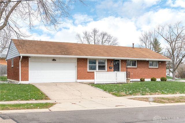 3801 Valleywood Drive, Kettering, OH 45429