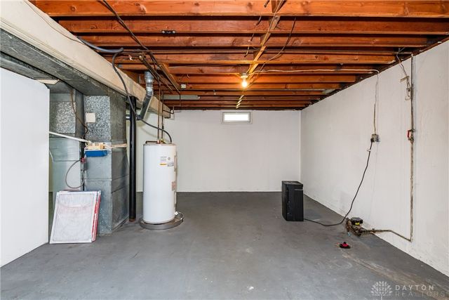 3801 Valleywood Drive, Kettering, OH 45429