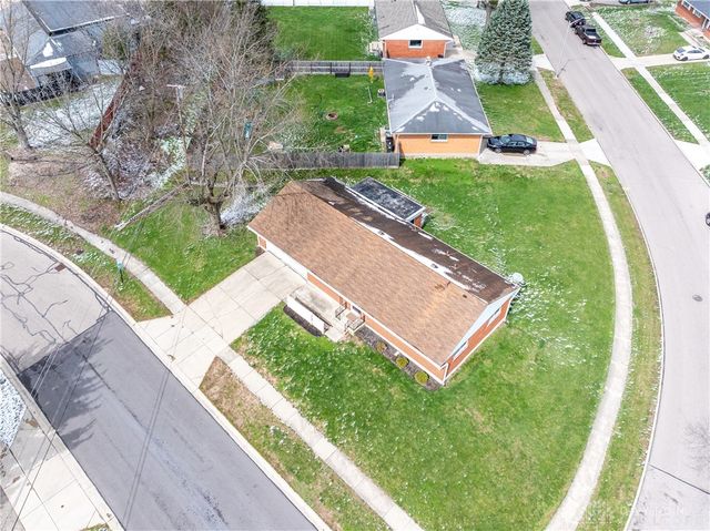 3801 Valleywood Drive, Kettering, OH 45429