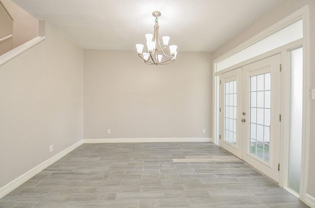 7655 S Braeswood Boulevard 27, Houston, TX 77071