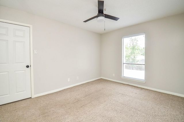 7655 S Braeswood Boulevard 27, Houston, TX 77071