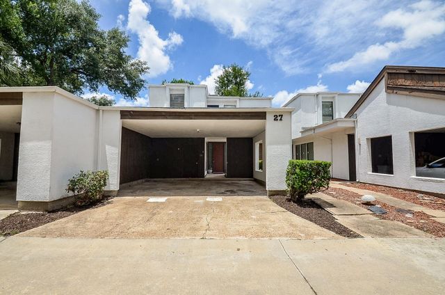 7655 S Braeswood Boulevard 27, Houston, TX 77071