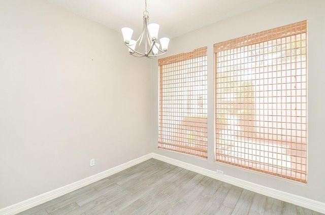 7655 S Braeswood Boulevard 27, Houston, TX 77071