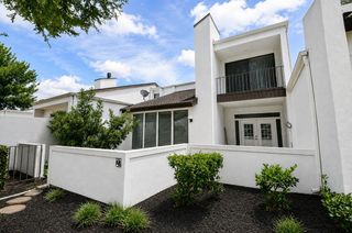 7655 S Braeswood Boulevard 27, Houston, TX 77071