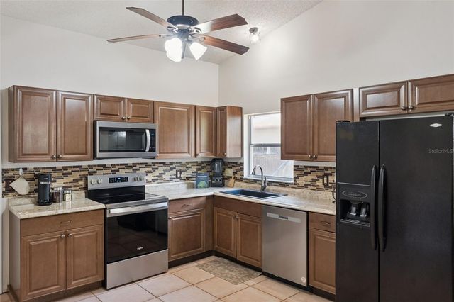 15901 SAUSALITO CIR, Clermont, FL 34711
