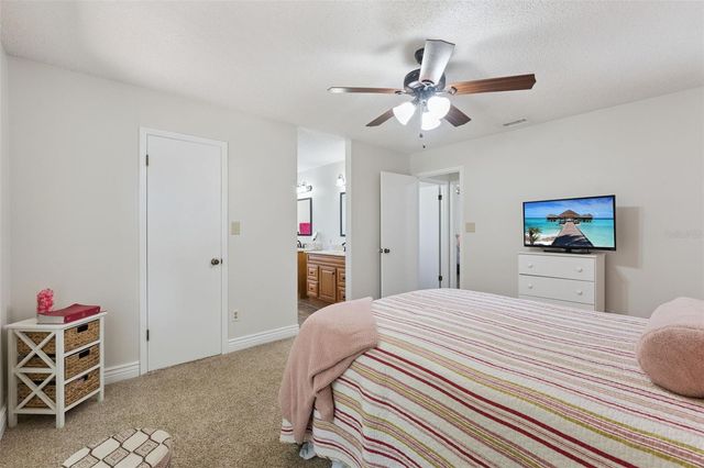 15901 SAUSALITO CIR, Clermont, FL 34711