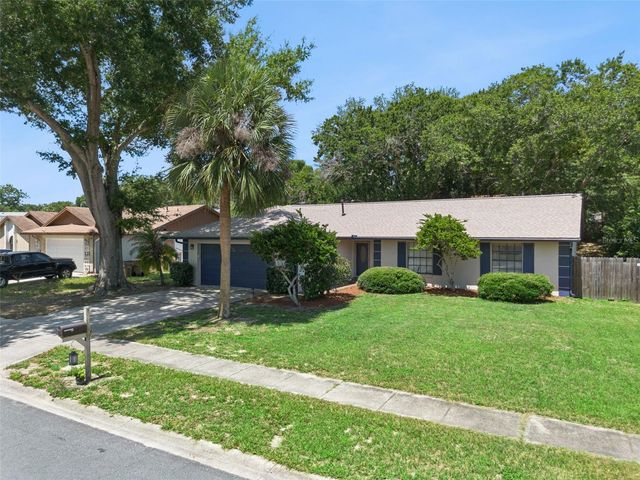 15901 SAUSALITO CIR, Clermont, FL 34711