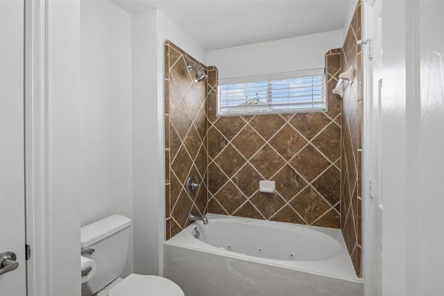 1124 Ginger Trail, Desoto, TX 75115
