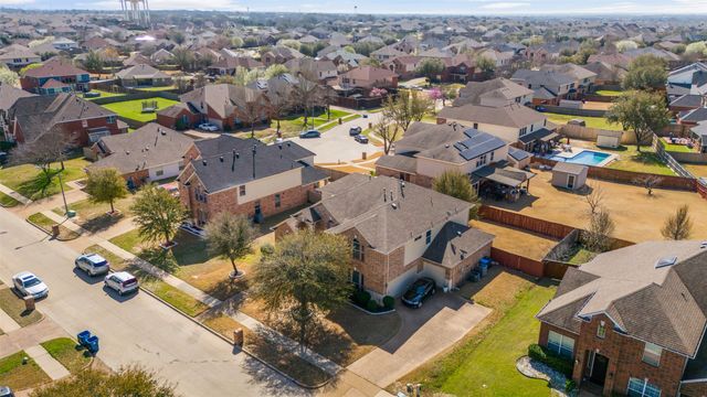1124 Ginger Trail, Desoto, TX 75115