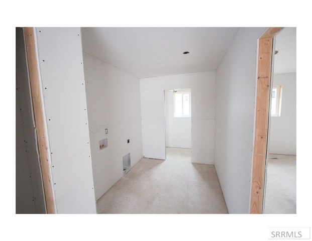 1640 Tide Pool Drive, Idaho Falls, ID 83401