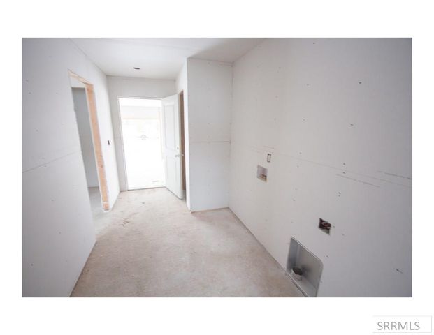 1640 Tide Pool Drive, Idaho Falls, ID 83401