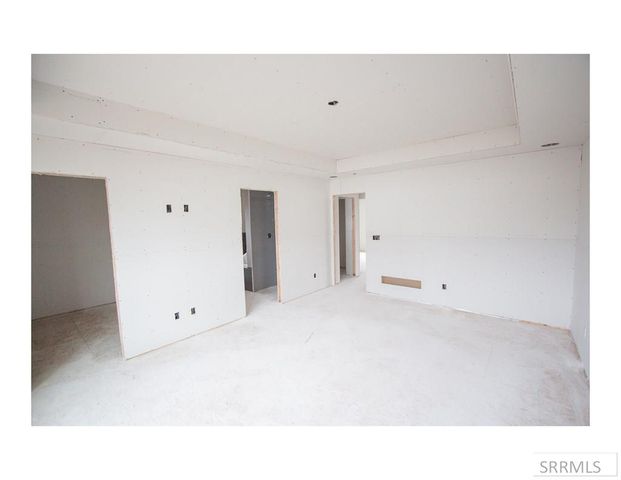 1640 Tide Pool Drive, Idaho Falls, ID 83401