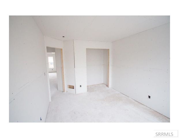 1640 Tide Pool Drive, Idaho Falls, ID 83401