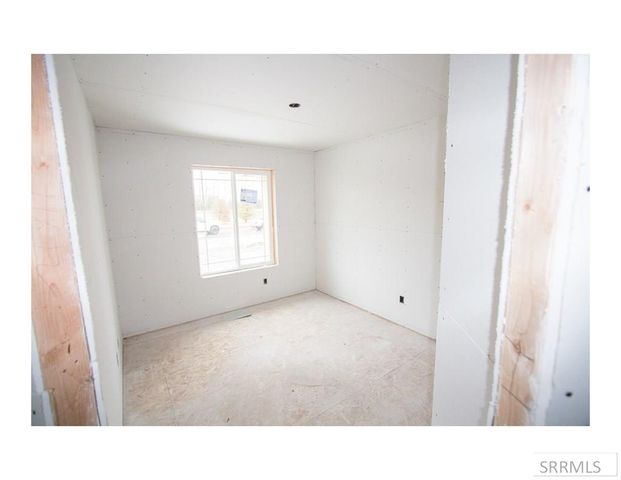 1640 Tide Pool Drive, Idaho Falls, ID 83401