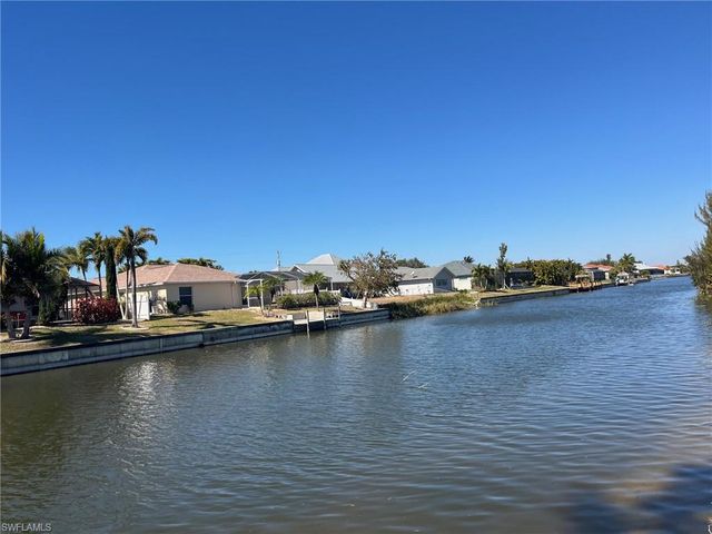 3748 SW 11th PL, Cape Coral, FL 33914