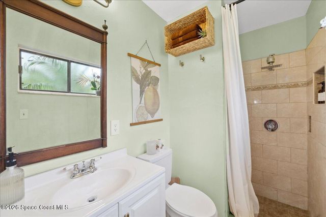 171 Salmon Drive NE, Palm Bay, FL 32907