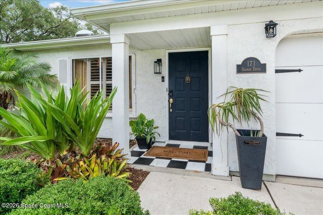 171 Salmon Drive NE, Palm Bay, FL 32907