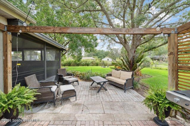 171 Salmon Drive NE, Palm Bay, FL 32907