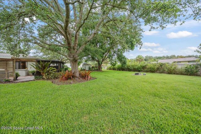 171 Salmon Drive NE, Palm Bay, FL 32907
