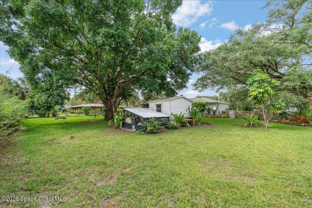 171 Salmon Drive NE, Palm Bay, FL 32907