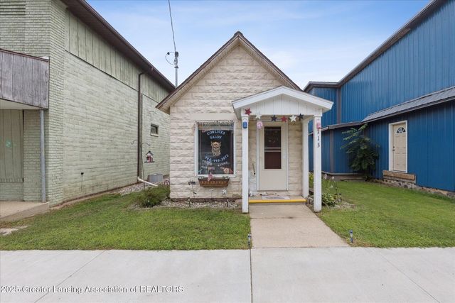 113 S Robinson Street, Perrinton, MI 48871