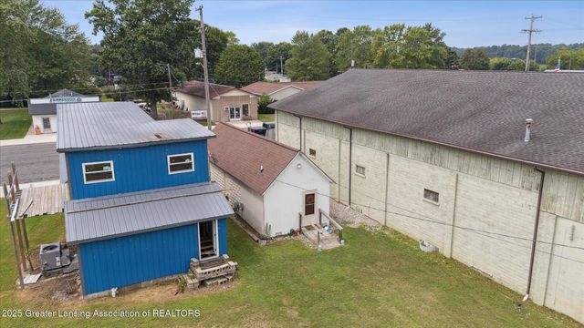 113 S Robinson Street, Perrinton, MI 48871
