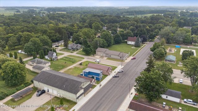 113 S Robinson Street, Perrinton, MI 48871