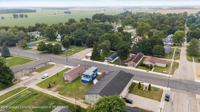 113 S Robinson Street, Perrinton, MI 48871
