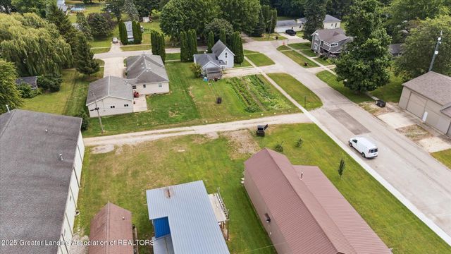 113 S Robinson Street, Perrinton, MI 48871