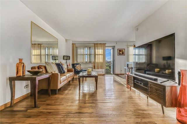 3410 De Reimer Avenue 12D, Bronx, NY 10475