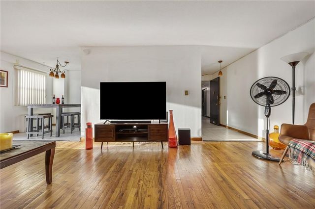 3410 De Reimer Avenue 12D, Bronx, NY 10475