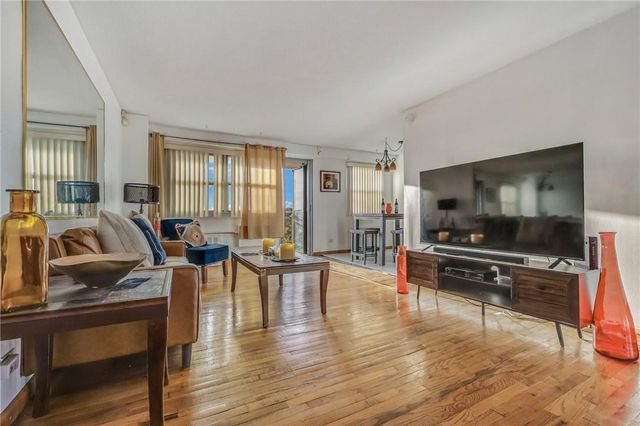 3410 De Reimer Avenue 12D, Bronx, NY 10475