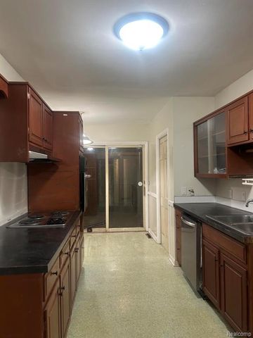 228 Borland Court, Saginaw, MI 48602