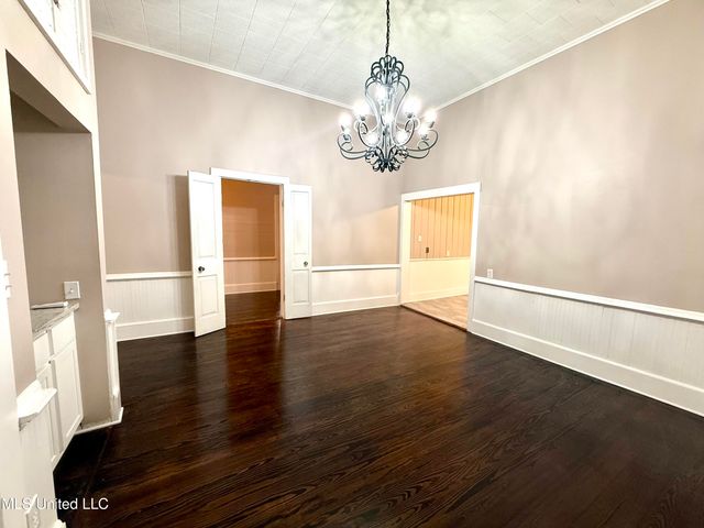 522 E Canal Street, Picayune, MS 39466