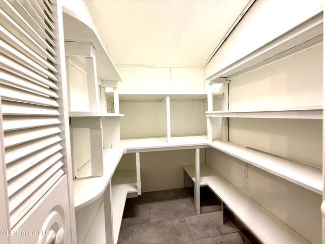 522 E Canal Street, Picayune, MS 39466