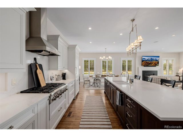 15075 E Pinewood Pl, Centennial, CO 80016